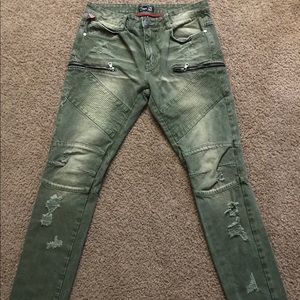 Men’s Square Jeans size 34!